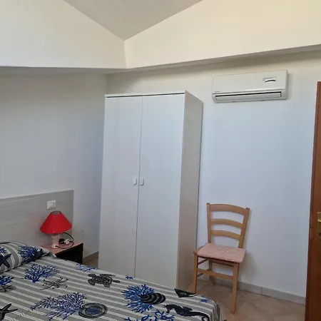 Attico Vista Mare Caletta בית נופש לה קאלטה