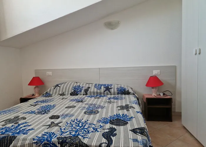 Attico Vista Mare Caletta Sul Mare Tatil Evi